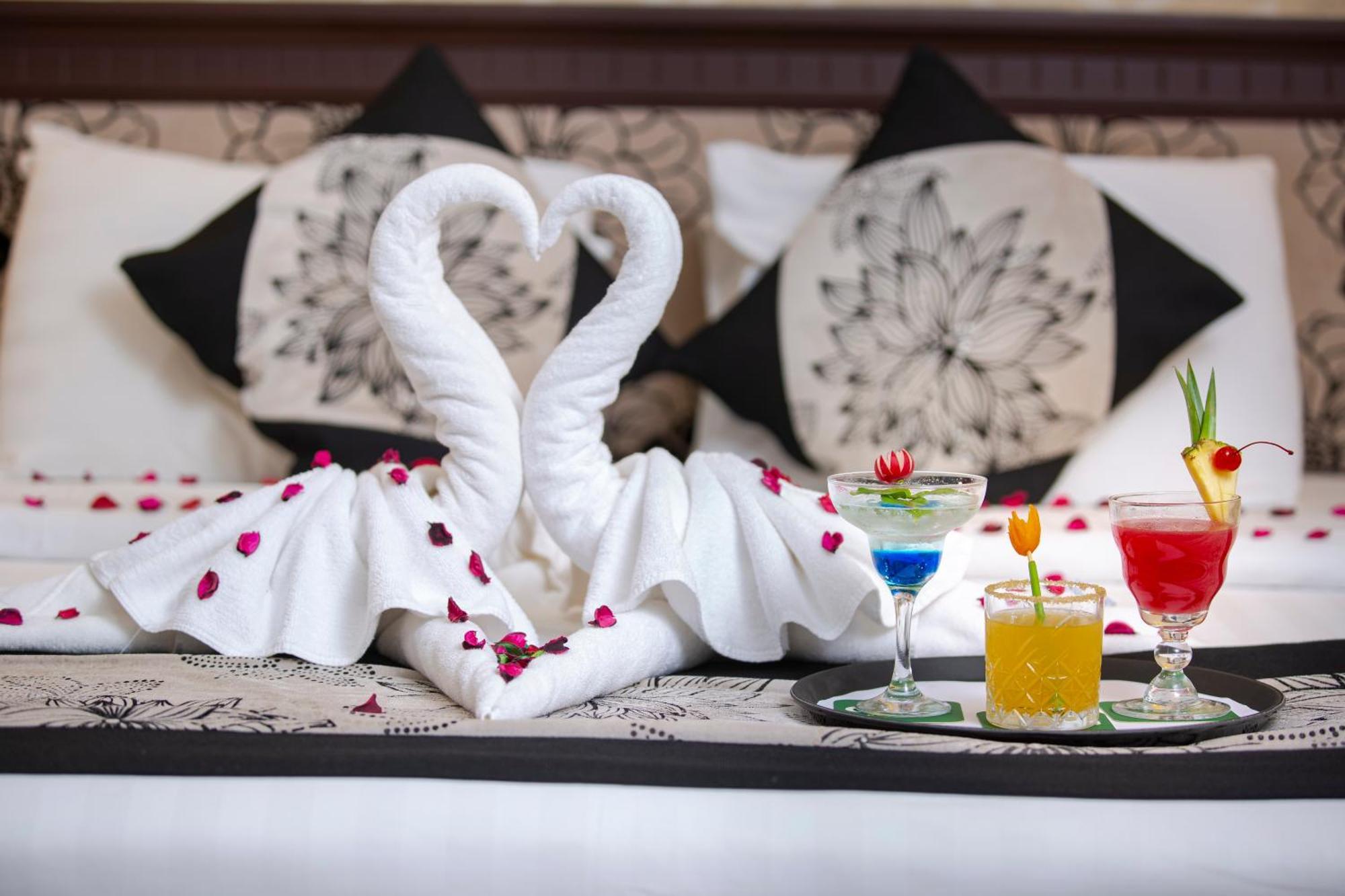 Pars International Hotel Manama Eksteriør billede